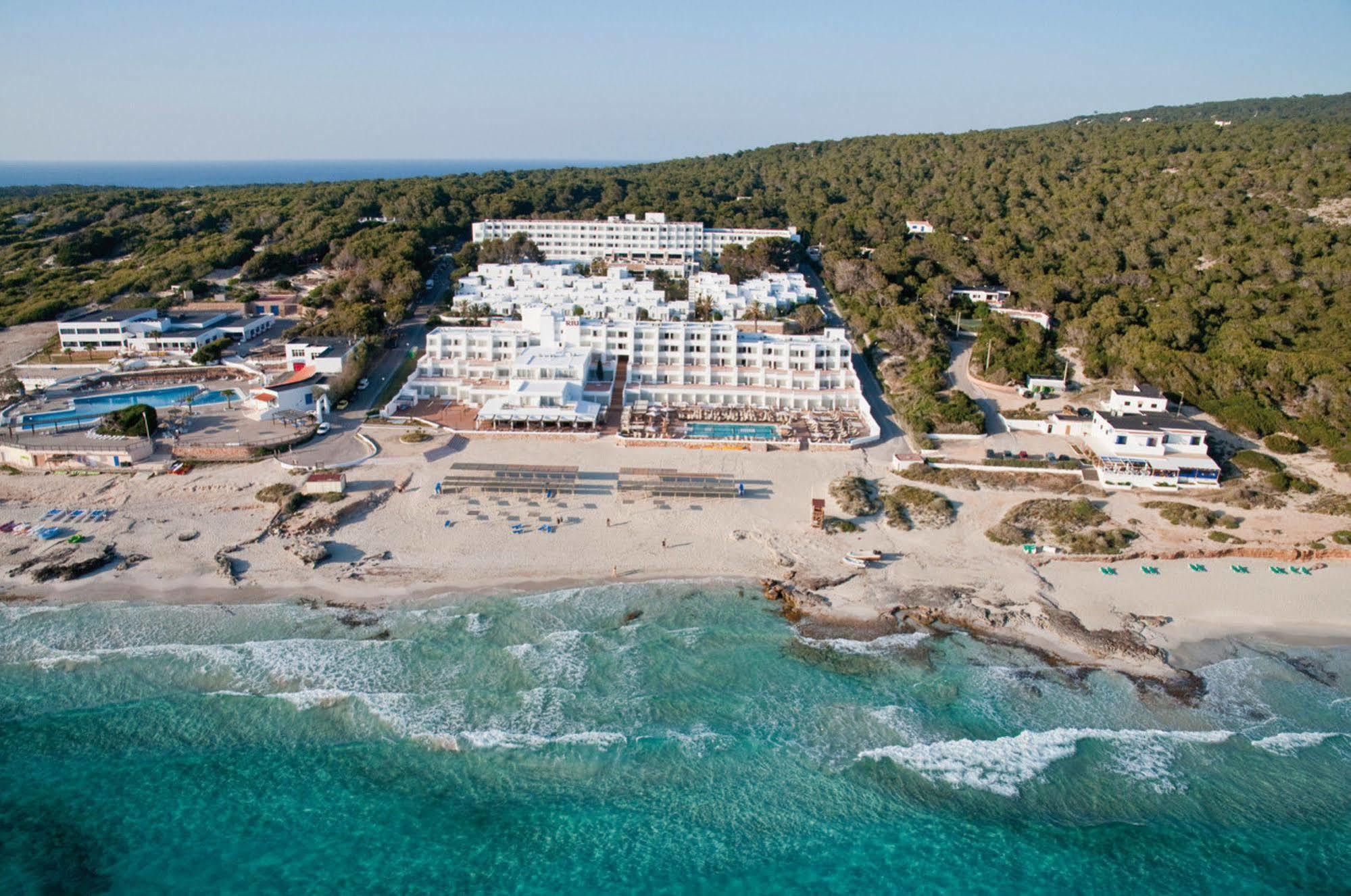 Riu La Mola Hotel Playa Migjorn Exterior foto